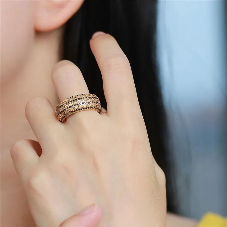 Klassischer Cz Micro Pave Ring